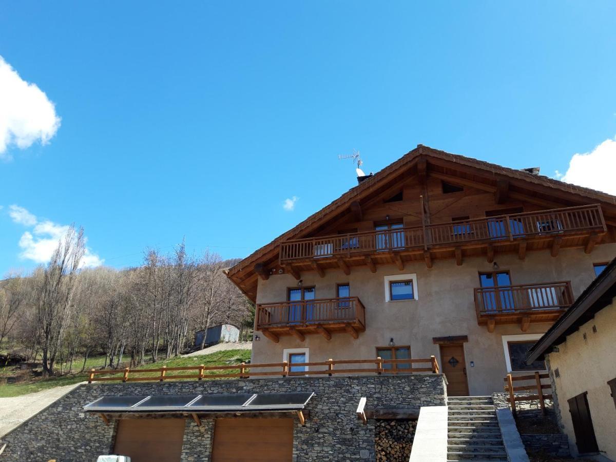La Maison. Il Nido Dell'Aquila Bardonecchia Luaran gambar