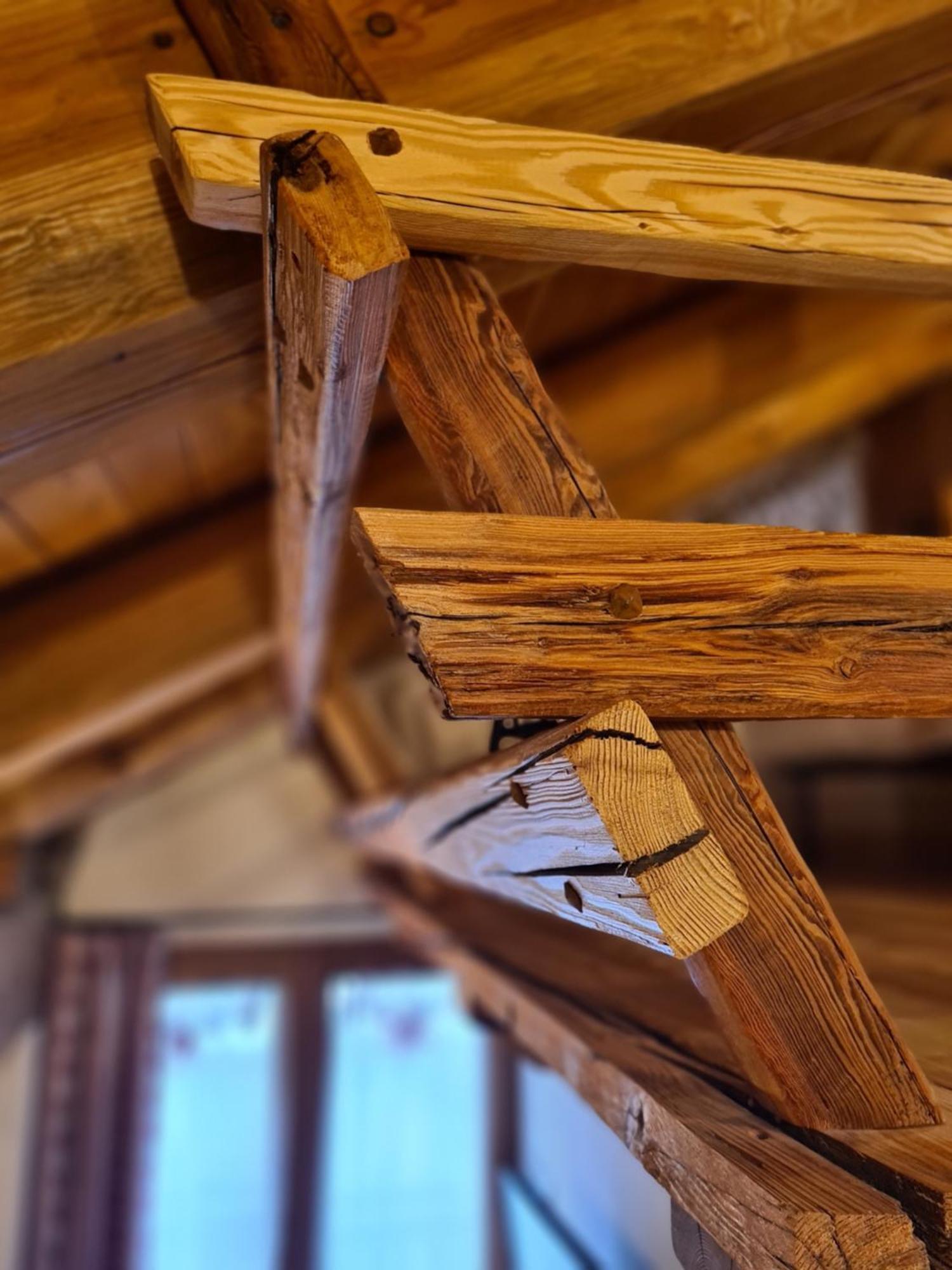 La Maison. Il Nido Dell'Aquila Bardonecchia Luaran gambar